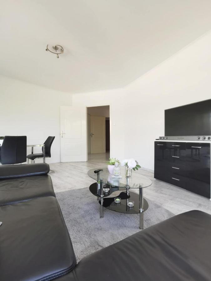 Bright, Spacious Apartment 3 Bedroom, Garage Budapest Exterior photo